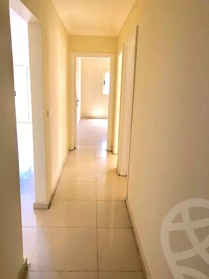 https://aqarmap.com.eg/ar/listing/6837942-for-rent-alexandria-lsywf-shamaa