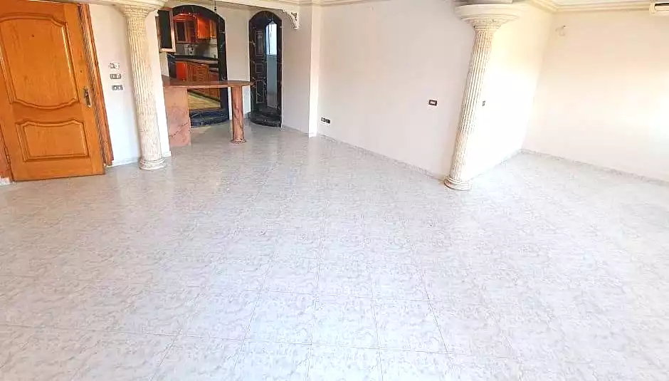 https://aqarmap.com.eg/ar/listing/6838191-for-sale-alexandria-lauran-mohammed-al-eqbal-st