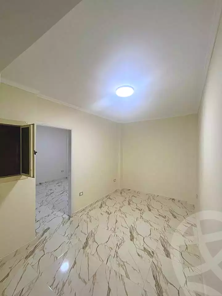 https://aqarmap.com.eg/ar/listing/6838225-for-sale-alexandria-sydy-bshr-sydy-bshr-bhry-shr-mhmwd-l-yswy