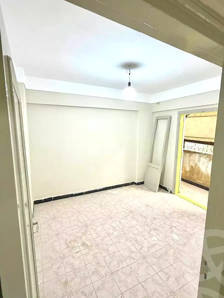 https://aqarmap.com.eg/ar/listing/6838251-for-sale-alexandria-al-agamy-lbytsh-shahr-al-assal-st