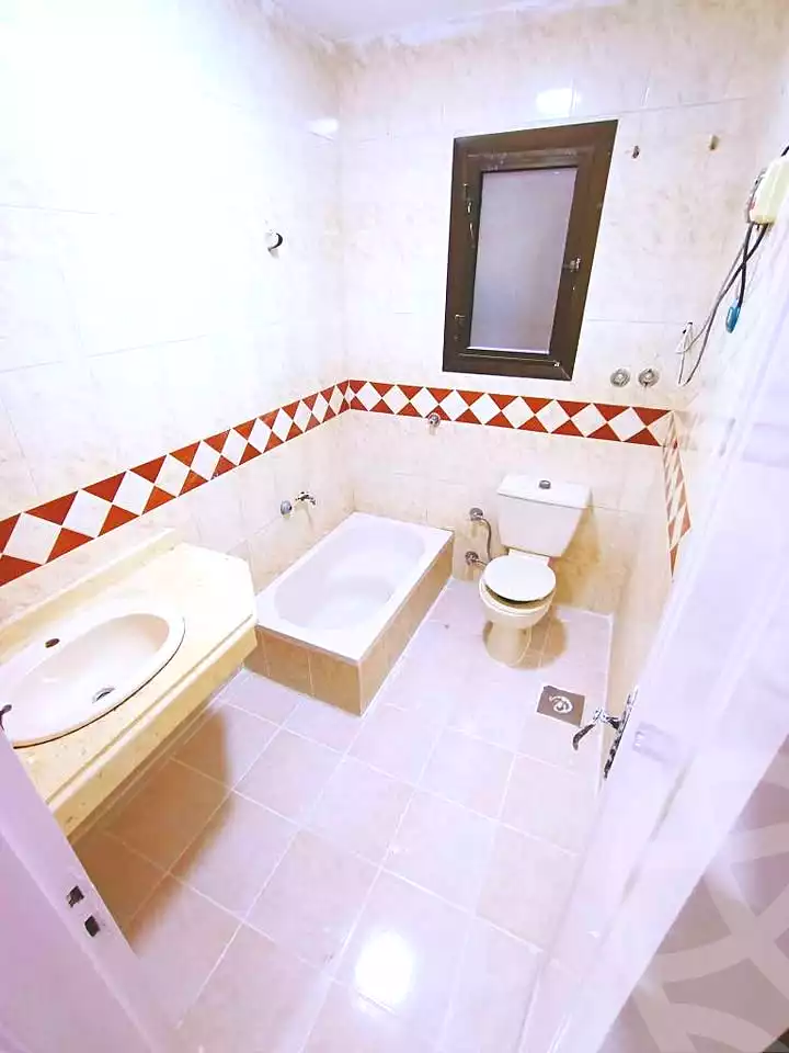https://aqarmap.com.eg/ar/listing/6838263-for-sale-alexandria-al-agamy-shataa-el-nakheel