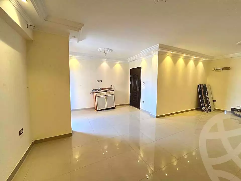 https://aqarmap.com.eg/ar/listing/6838483-for-sale-alexandria-sydy-bshr-sydy-bshr-bhry