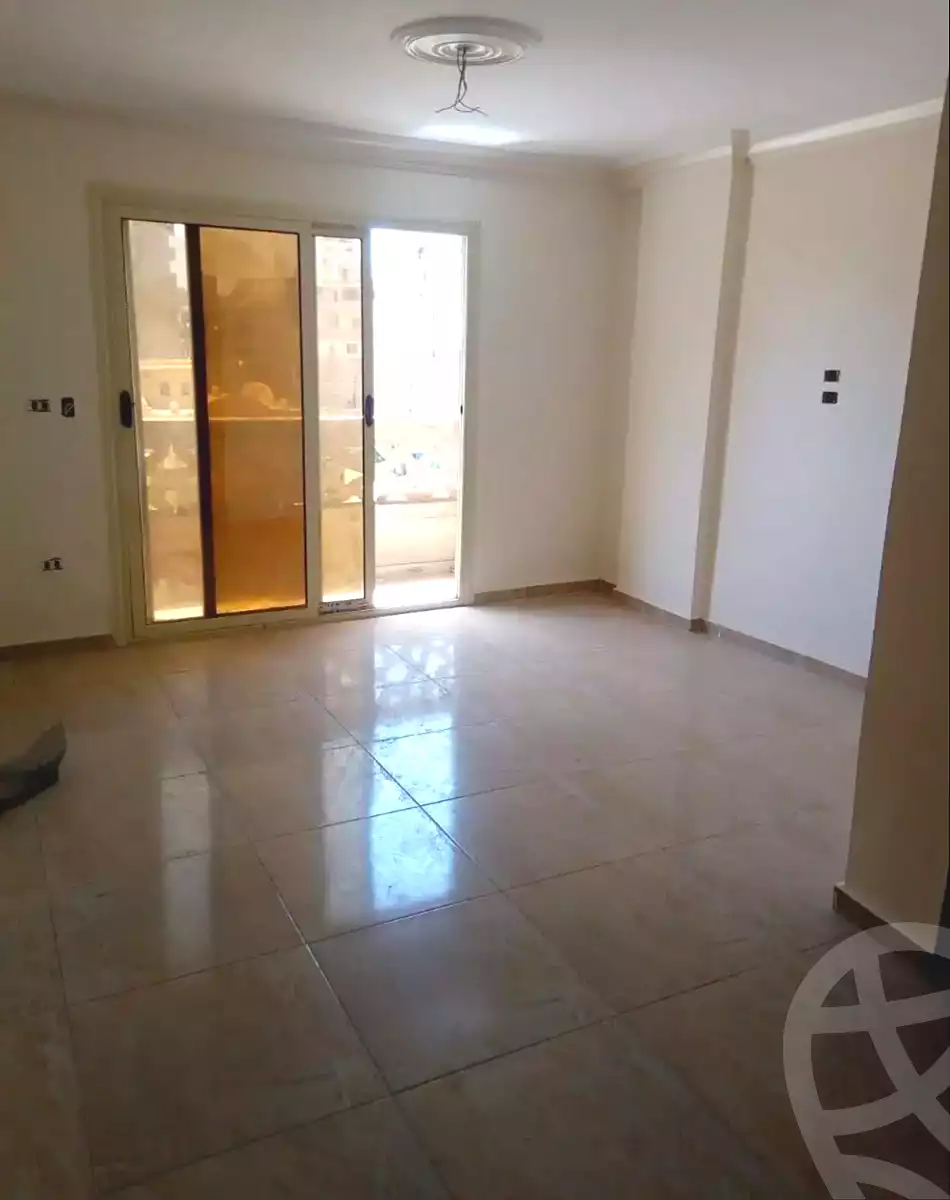 https://aqarmap.com.eg/ar/listing/6839116-for-sale-alexandria-lsywf-shamaa