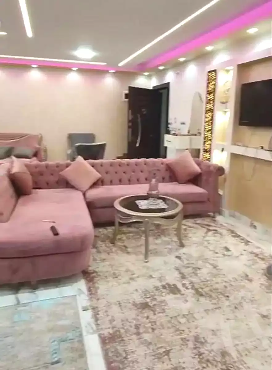 https://aqarmap.com.eg/ar/listing/6839186-for-sale-alexandria-lsywf-city-light-compound