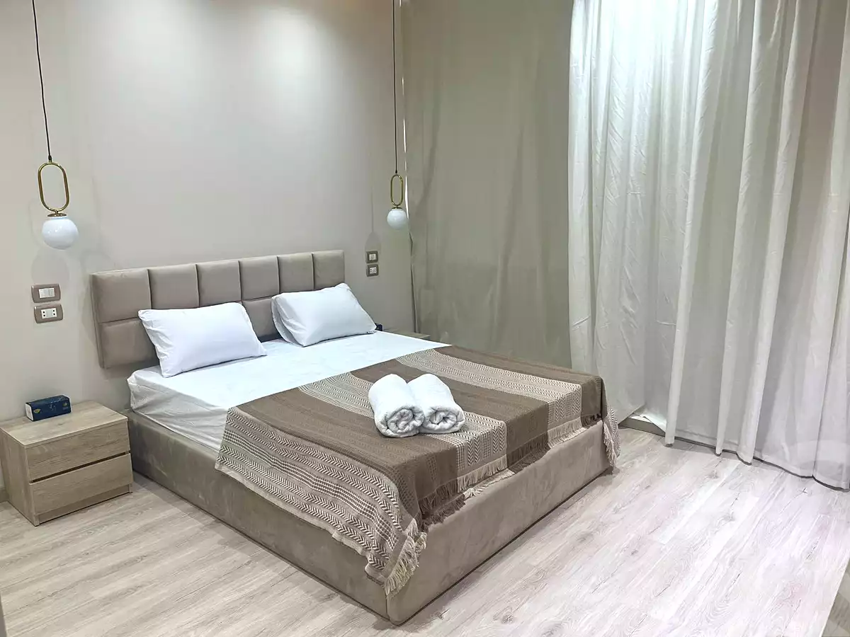 https://aqarmap.com.eg/en/listing/6839194-for-rent-cairo-new-cairo-compounds-lakeview-residence