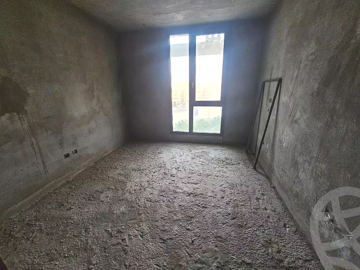 https://aqarmap.com.eg/ar/listing/6839259-for-sale-cairo-new-cairo-compounds-eastown-spectrum-eastown-compound