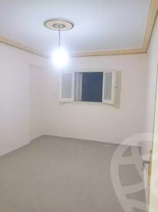 https://aqarmap.com.eg/ar/listing/6839327-for-rent-alexandria-new-miami-eskot