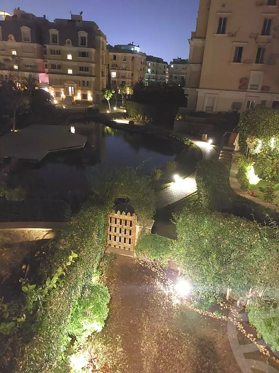 https://aqarmap.com.eg/en/listing/6839321-for-rent-cairo-new-cairo-compounds-mountain-view-hyde-park