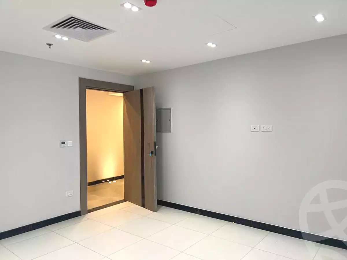 https://aqarmap.com.eg/ar/listing/6839349-for-rent-cairo-el-sheikh-zayed-city-compounds-central-avenue-mall-mabany-edris