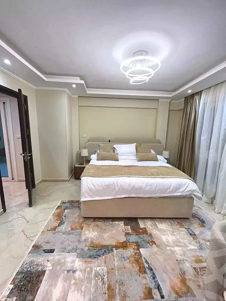 https://aqarmap.com.eg/ar/listing/6839445-for-sale-cairo-new-cairo-compounds-mwrd-fq-llttwyr