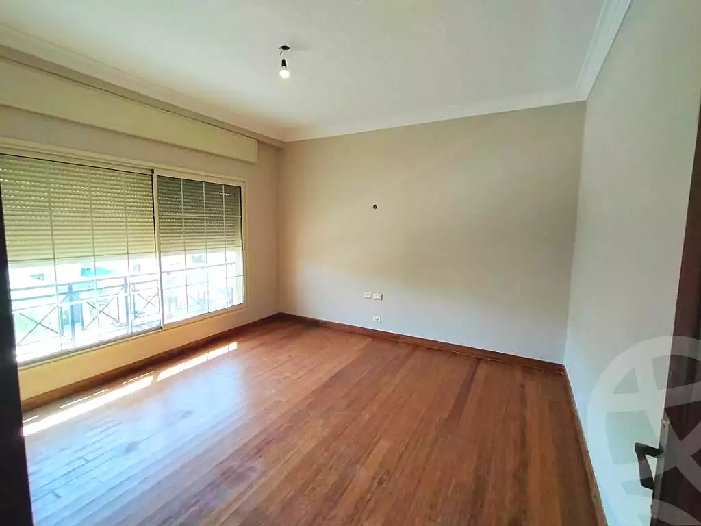 https://aqarmap.com.eg/en/listing/6839702-for-sale-cairo-new-cairo-compounds-el-deyar-mokhabarat