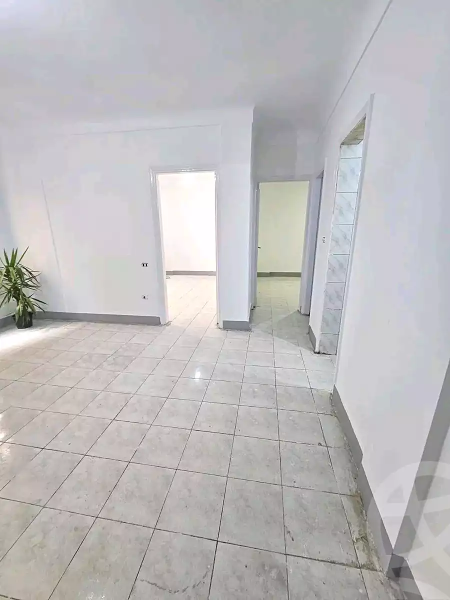 https://aqarmap.com.eg/en/listing/6840046-for-sale-alexandria-sydy-bshr-sydy-bshr-bhry-amr-el-nogomy-st