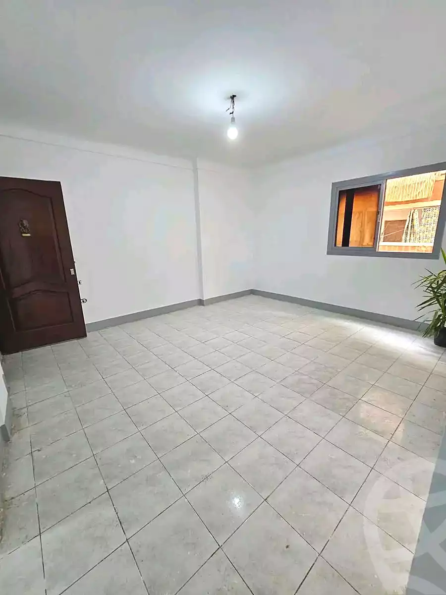 https://aqarmap.com.eg/en/listing/6840046-for-sale-alexandria-sydy-bshr-sydy-bshr-bhry-amr-el-nogomy-st