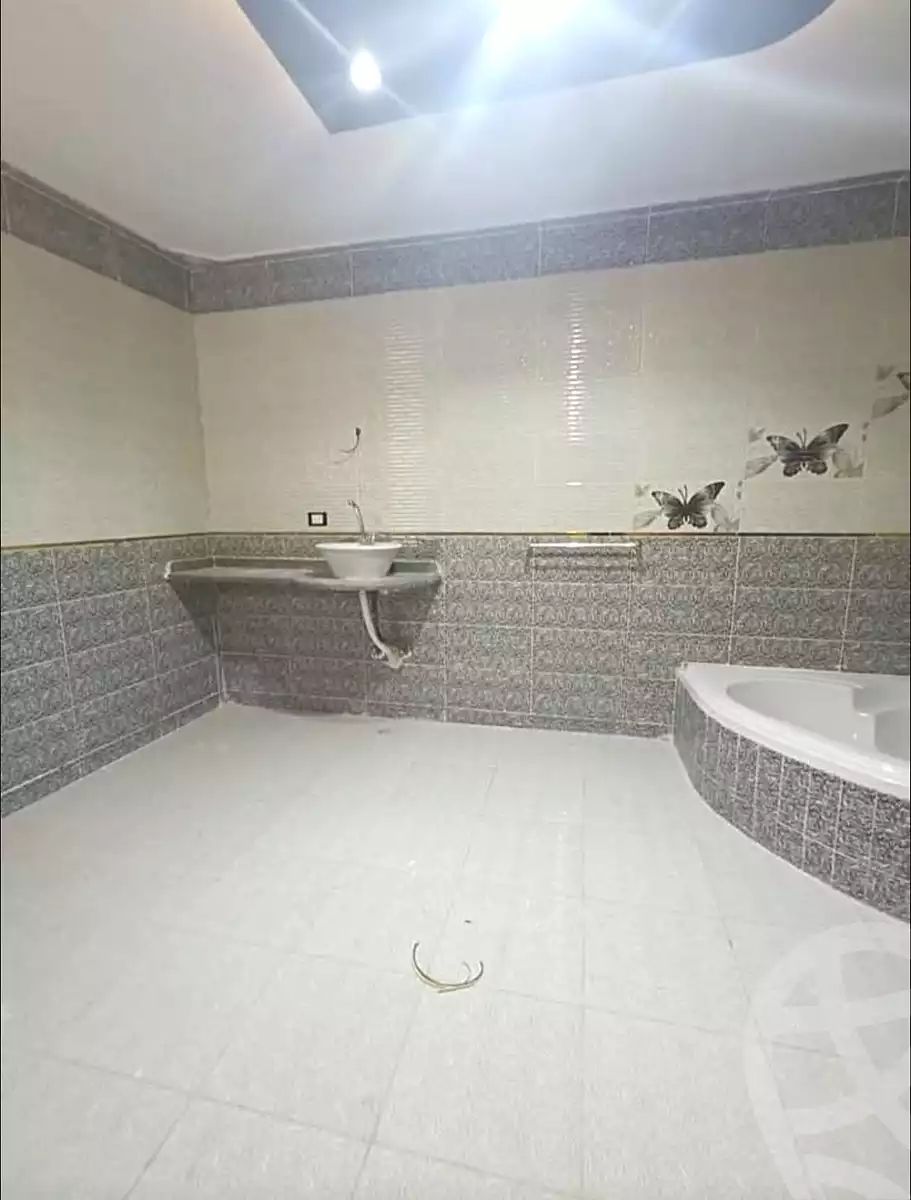 https://aqarmap.com.eg/ar/listing/6840118-for-sale-alexandria-al-agamy-lbytsh-shahr-al-assal-st