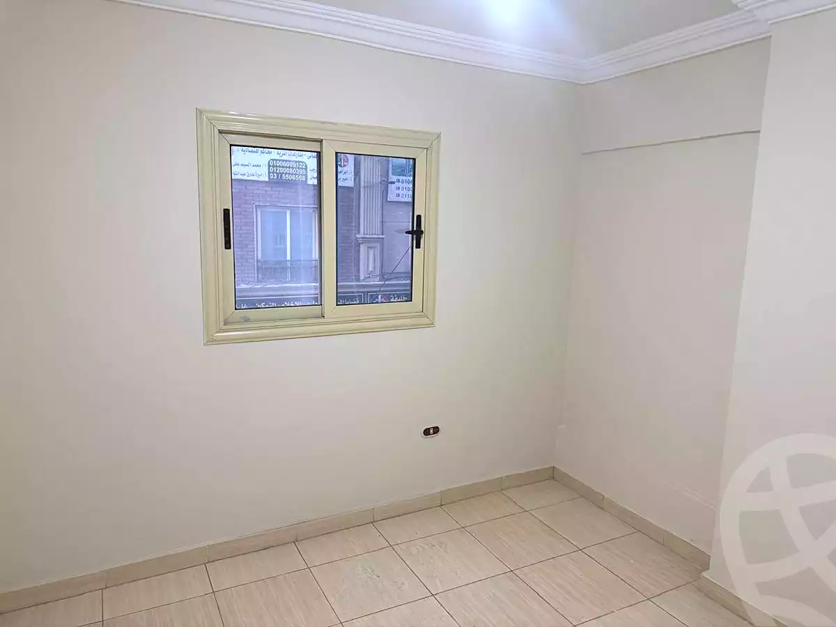 https://aqarmap.com.eg/ar/listing/6840122-for-rent-alexandria-el-asafra-salman-el-farsi-st