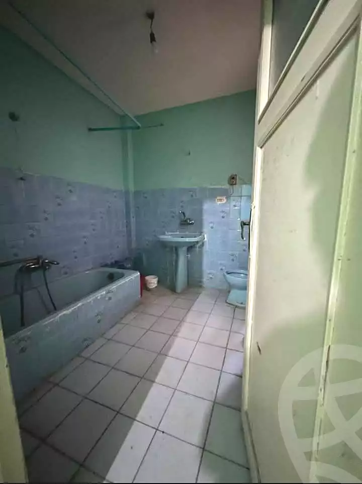 https://aqarmap.com.eg/en/listing/6840129-for-rent-alexandria-ganaklis