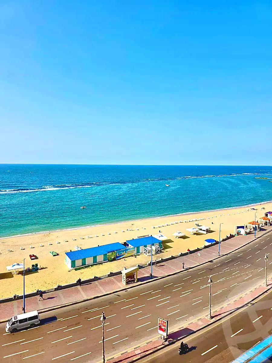 https://aqarmap.com.eg/ar/listing/6840142-for-sale-alexandria-el-asafra-l-sfr-bhry-el-geish-rd