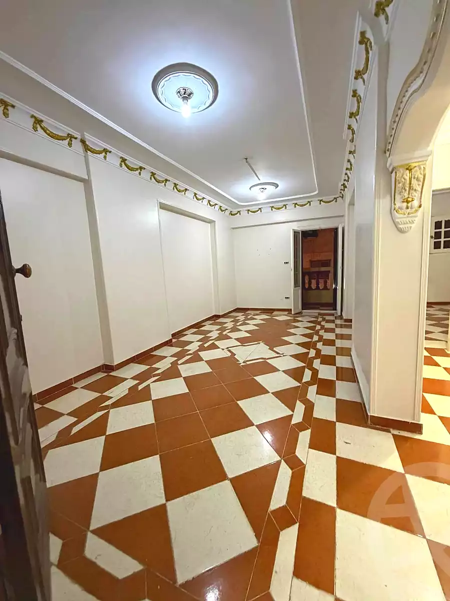 https://aqarmap.com.eg/ar/listing/6840273-for-sale-alexandria-el-asafra-l-sfr-qbly