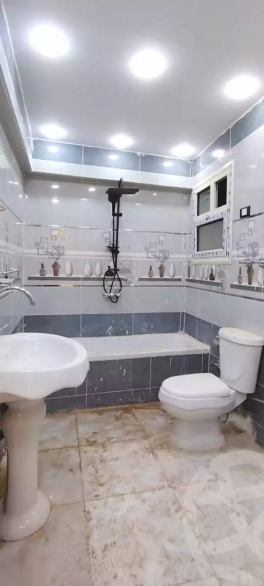 https://aqarmap.com.eg/en/listing/6840611-for-sale-cairo-elnozha-Streettt-27