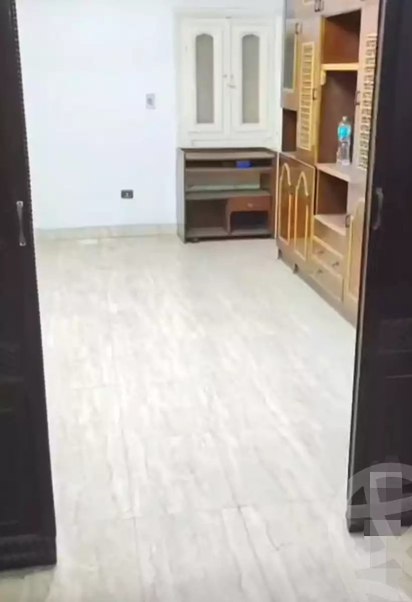 https://aqarmap.com.eg/en/listing/6840706-for-sale-cairo-shoubra-el-khalafwai-dolenat-st