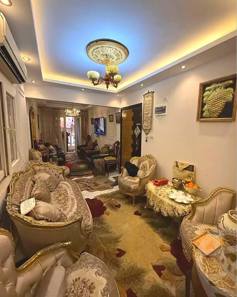 https://aqarmap.com.eg/ar/listing/6840984-for-sale-alexandria-sydy-bshr-sydy-bshr-bhry-shr-mhmwd-l-yswy