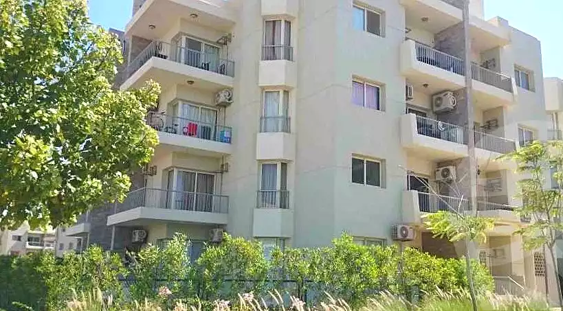https://aqarmap.com.eg/ar/listing/6841053-for-sale-cairo-el-sheikh-zayed-city-compounds-dh-drys