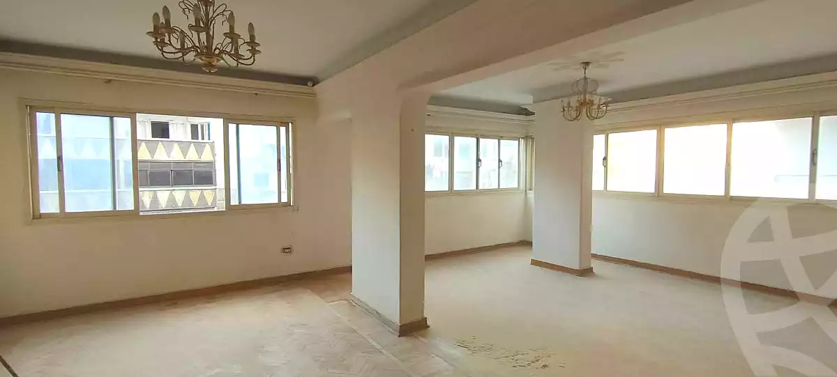 https://aqarmap.com.eg/ar/listing/6841360-for-rent-alexandria-fyktwry-el-galaa-st