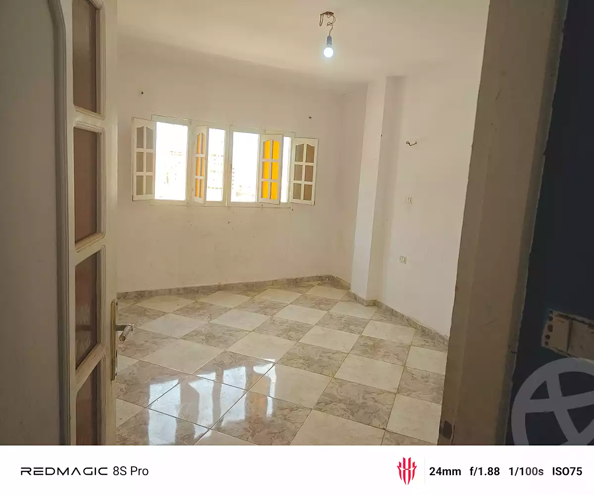 https://aqarmap.com.eg/ar/listing/6841387-for-rent-qalyubia-el-khsos-izbat-el-nakhl-el-farid-st