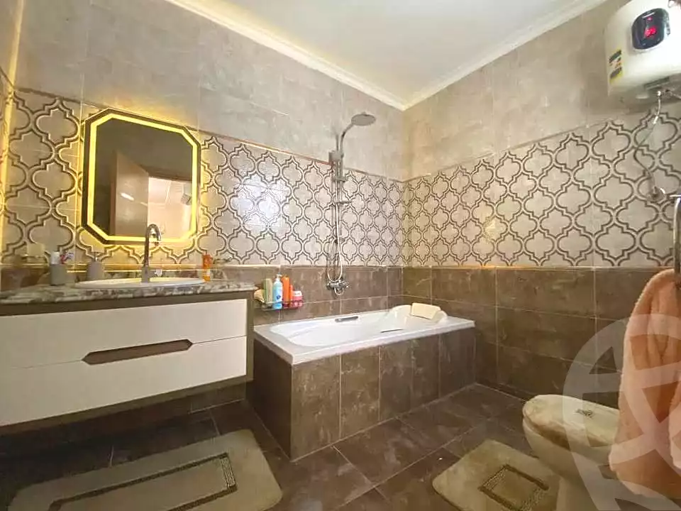 https://aqarmap.com.eg/ar/listing/6841398-for-sale-alexandria-al-agamy-lbytsh-bianchiii