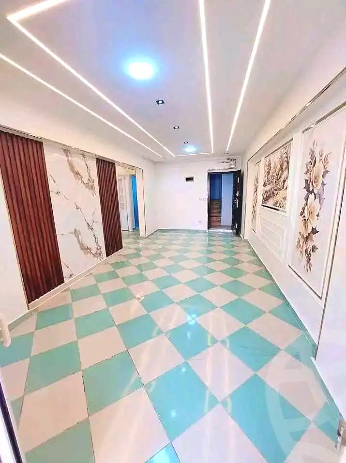 https://aqarmap.com.eg/ar/listing/6841841-for-sale-alexandria-sydy-bshr-sydy-bshr-bhry-shr-khld-bn-lwlyd