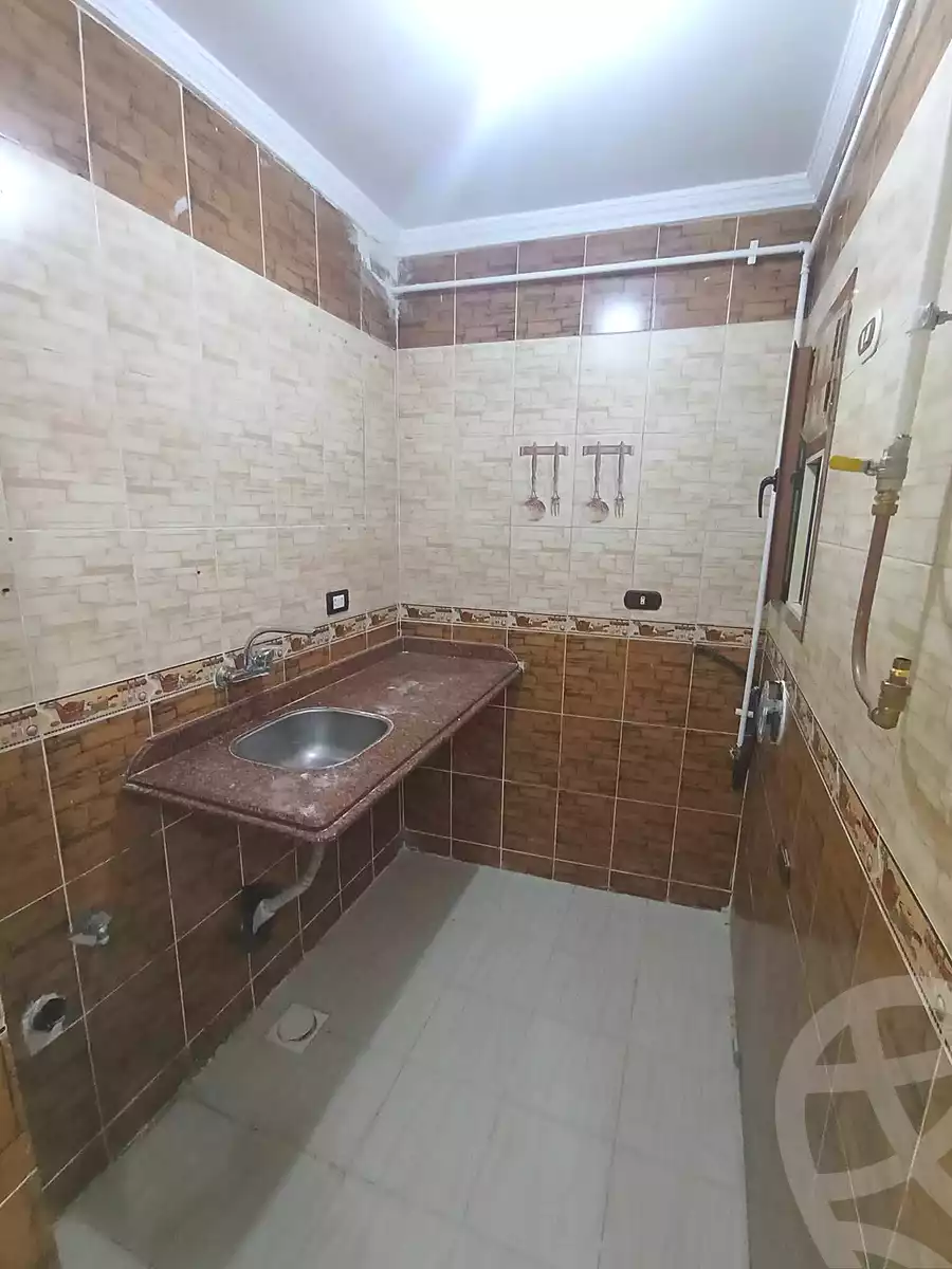 https://aqarmap.com.eg/en/listing/6841954-for-sale-alexandria-lsywf-el-falki