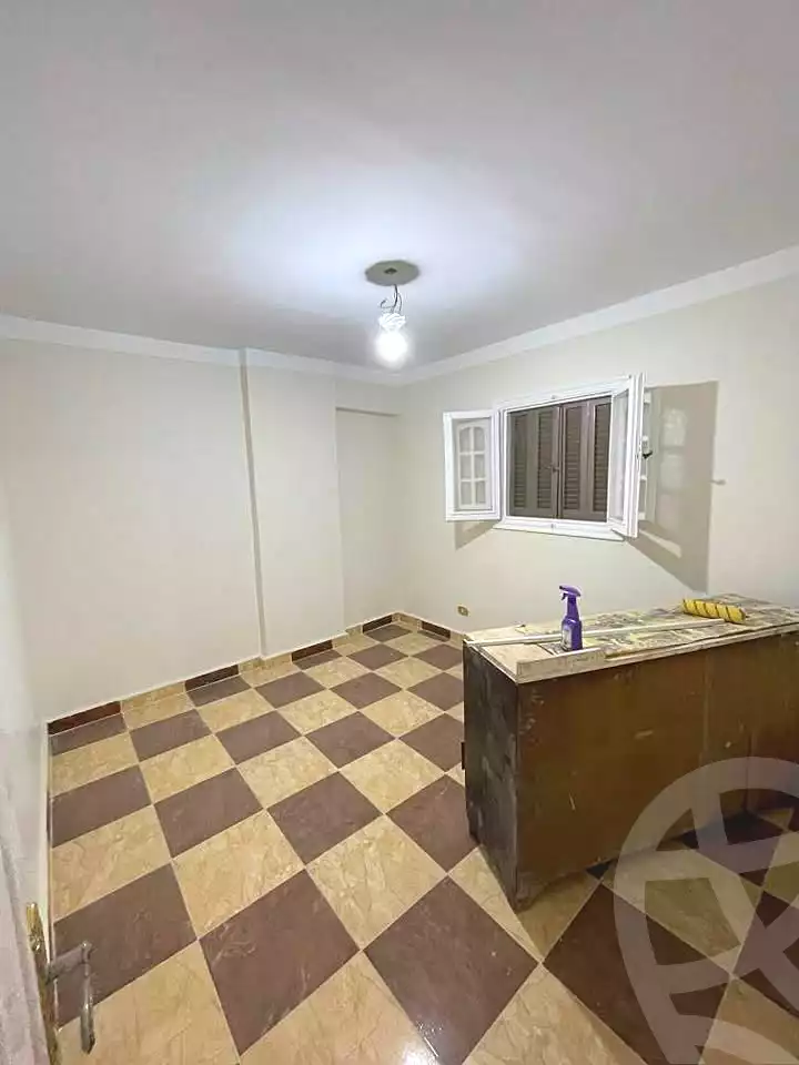 https://aqarmap.com.eg/ar/listing/6841967-for-sale-alexandria-sydy-bshr-sydy-bshr-qbly-hassan-refaat-st