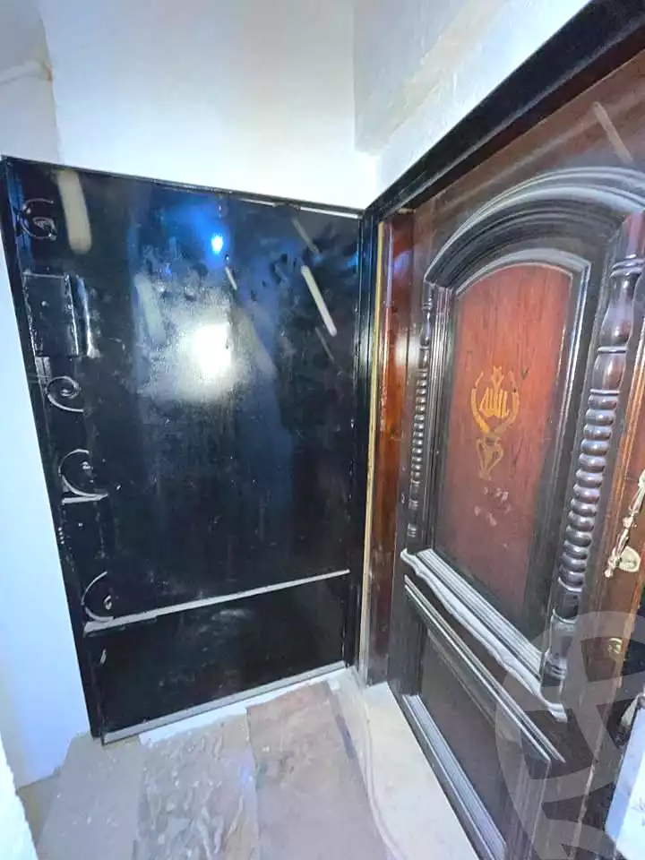 https://aqarmap.com.eg/ar/listing/6841967-for-sale-alexandria-sydy-bshr-sydy-bshr-qbly-hassan-refaat-st