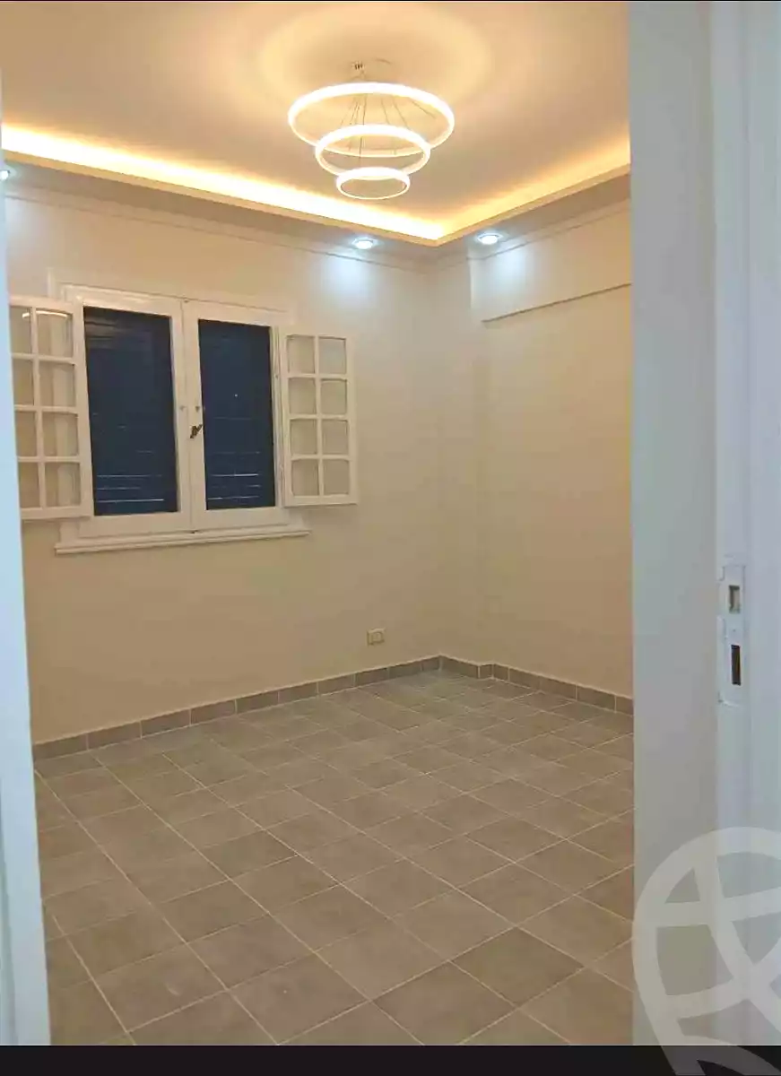https://aqarmap.com.eg/ar/listing/6842265-for-sale-alexandria-al-agamy-shataa-el-nakheel