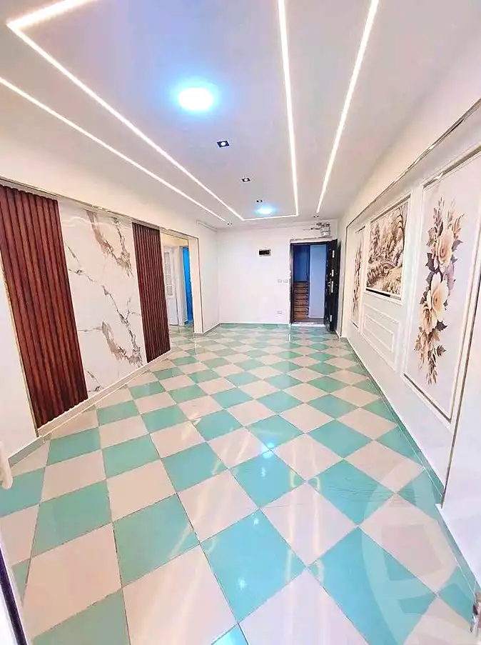 https://aqarmap.com.eg/ar/listing/6842388-for-sale-alexandria-sydy-bshr-sydy-bshr-bhry-shr-khld-bn-lwlyd