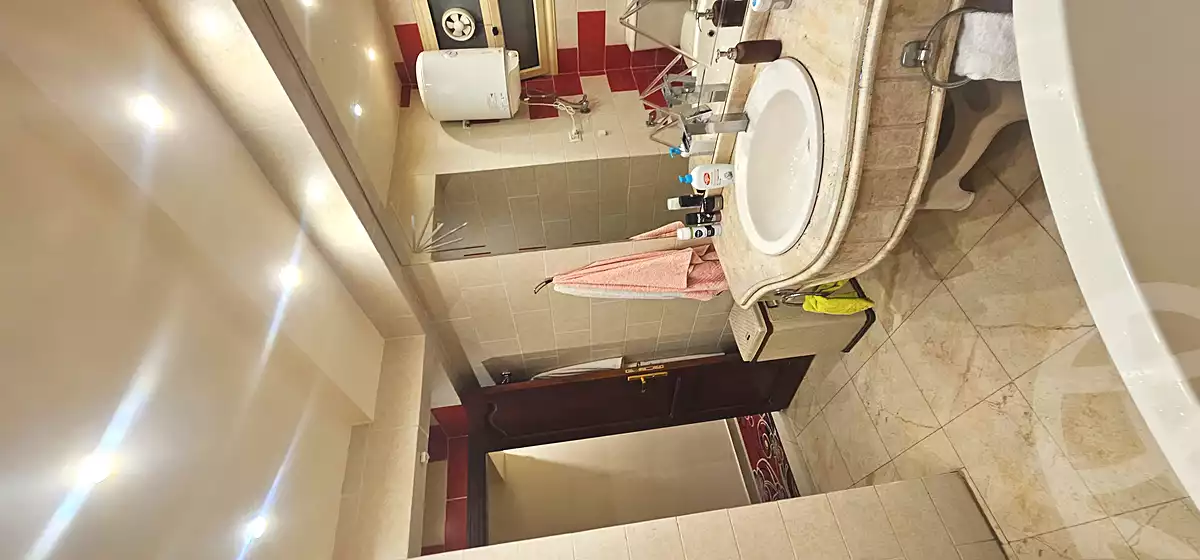 https://aqarmap.com.eg/en/listing/6842498-for-sale-alexandria-el-montazah-compounds-in-el-montazah-green-view