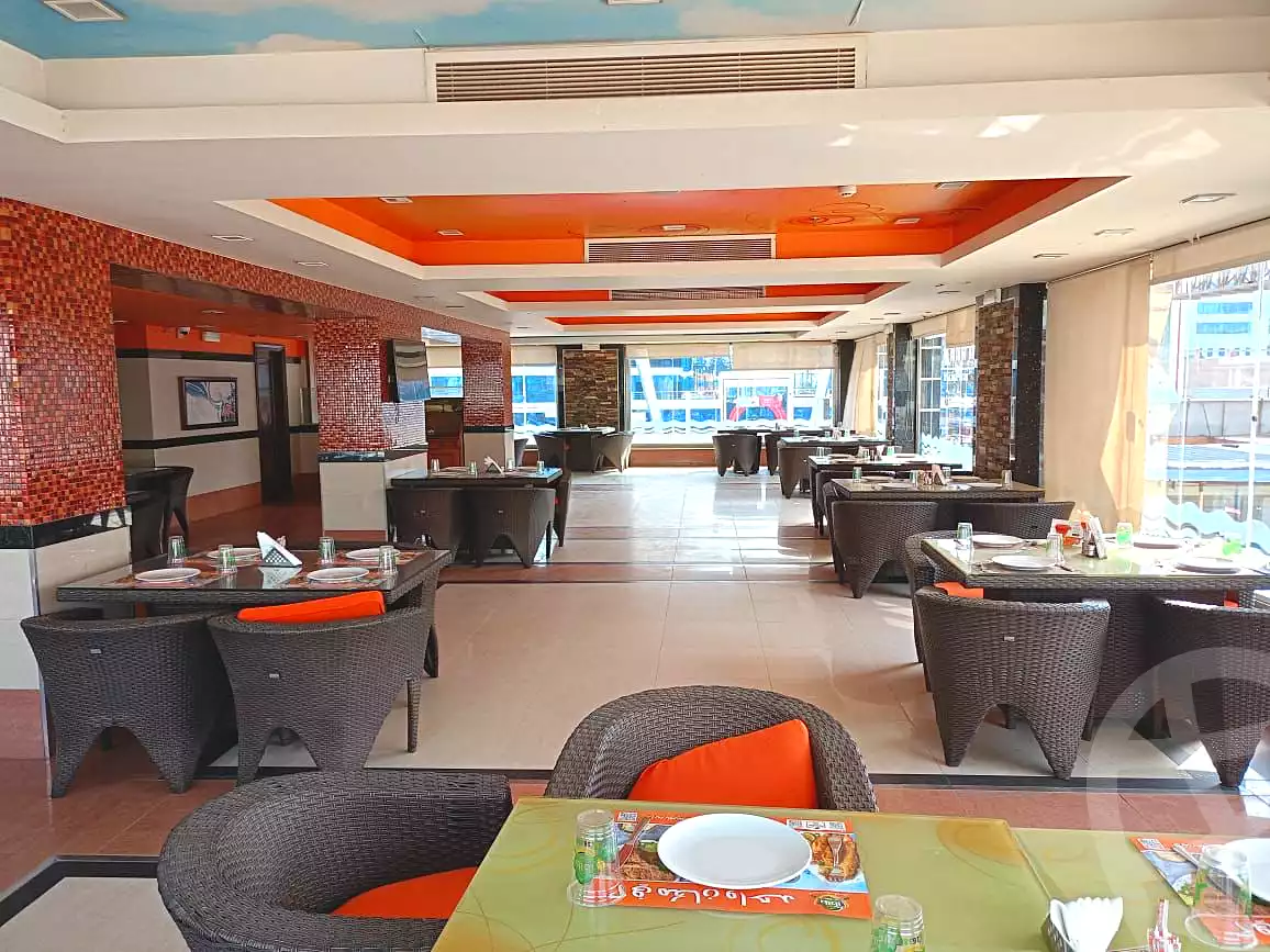 https://aqarmap.com.eg/en/listing/6842685-for-rent-cairo-new-cairo-90th-street-south-teseen-st