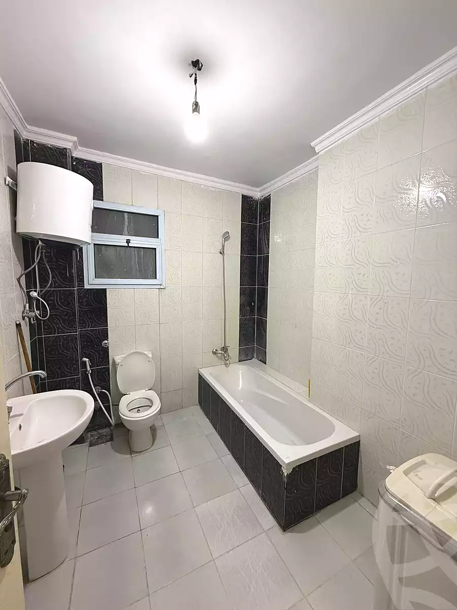https://aqarmap.com.eg/en/listing/6842699-for-sale-alexandria-el-asafra-l-sfr-bhry-atlas-st