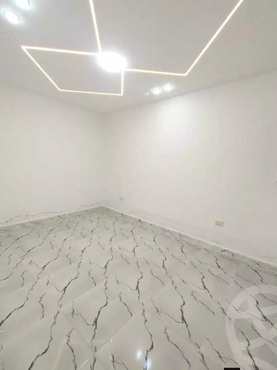 https://aqarmap.com.eg/ar/listing/6843151-for-sale-alexandria-al-agamy-lbytsh-el-salam-st