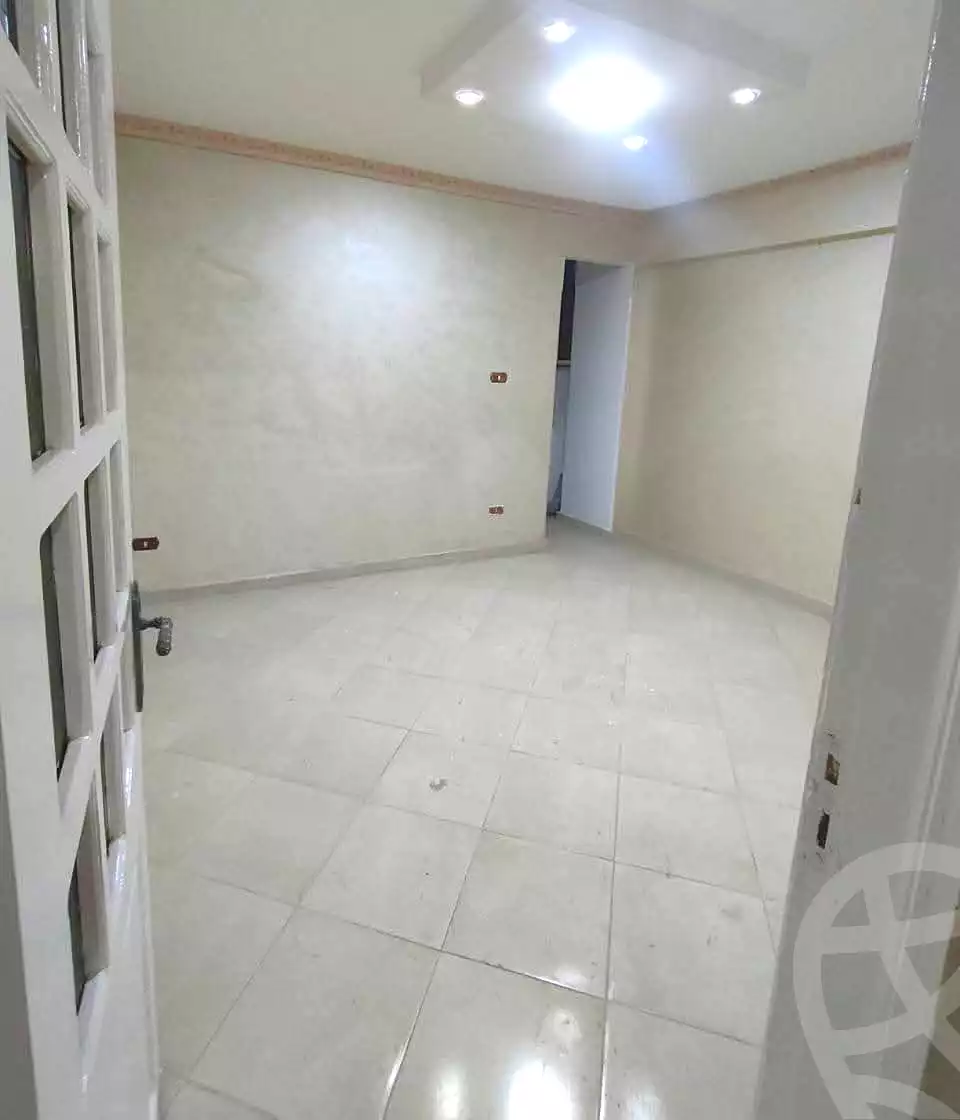 https://aqarmap.com.eg/en/listing/6843273-for-sale-alexandria-lsywf-el-falki
