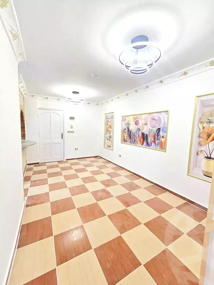 https://aqarmap.com.eg/ar/listing/6843401-for-sale-alexandria-al-agamy-shataa-el-nakheel-no-8-st