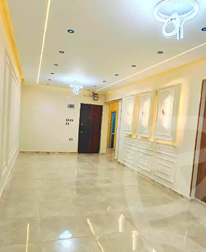 https://aqarmap.com.eg/ar/listing/6843637-for-sale-alexandria-al-agamy-bw-ywsf