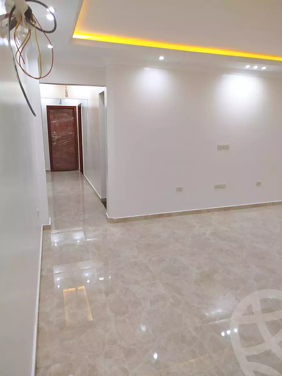 https://aqarmap.com.eg/ar/listing/6484394-for-rent-cairo-new-cairo-compounds-mwntn-fyw-y-syty-club-park-mountain-view-icity