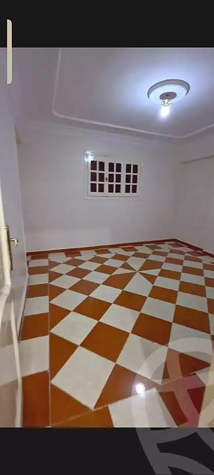 https://aqarmap.com.eg/ar/listing/6844161-for-sale-alexandria-el-asafra-l-sfr-qbly