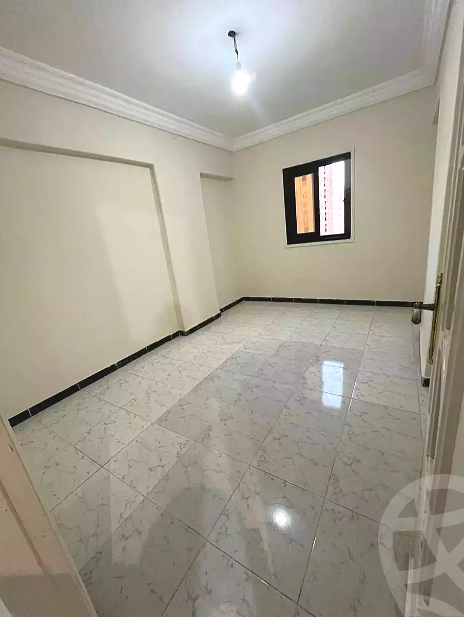 https://aqarmap.com.eg/ar/listing/6844593-for-sale-alexandria-sydy-bshr