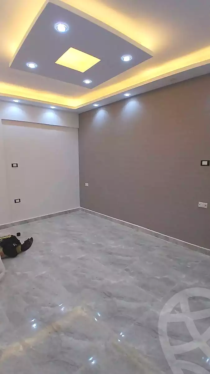 https://aqarmap.com.eg/ar/listing/6844646-for-sale-alexandria-al-agamy-lbytsh-bianchiii