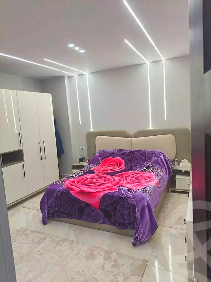 https://aqarmap.com.eg/ar/listing/6844786-for-sale-cairo-el-haram-shareaa-khatem-el-morsalen