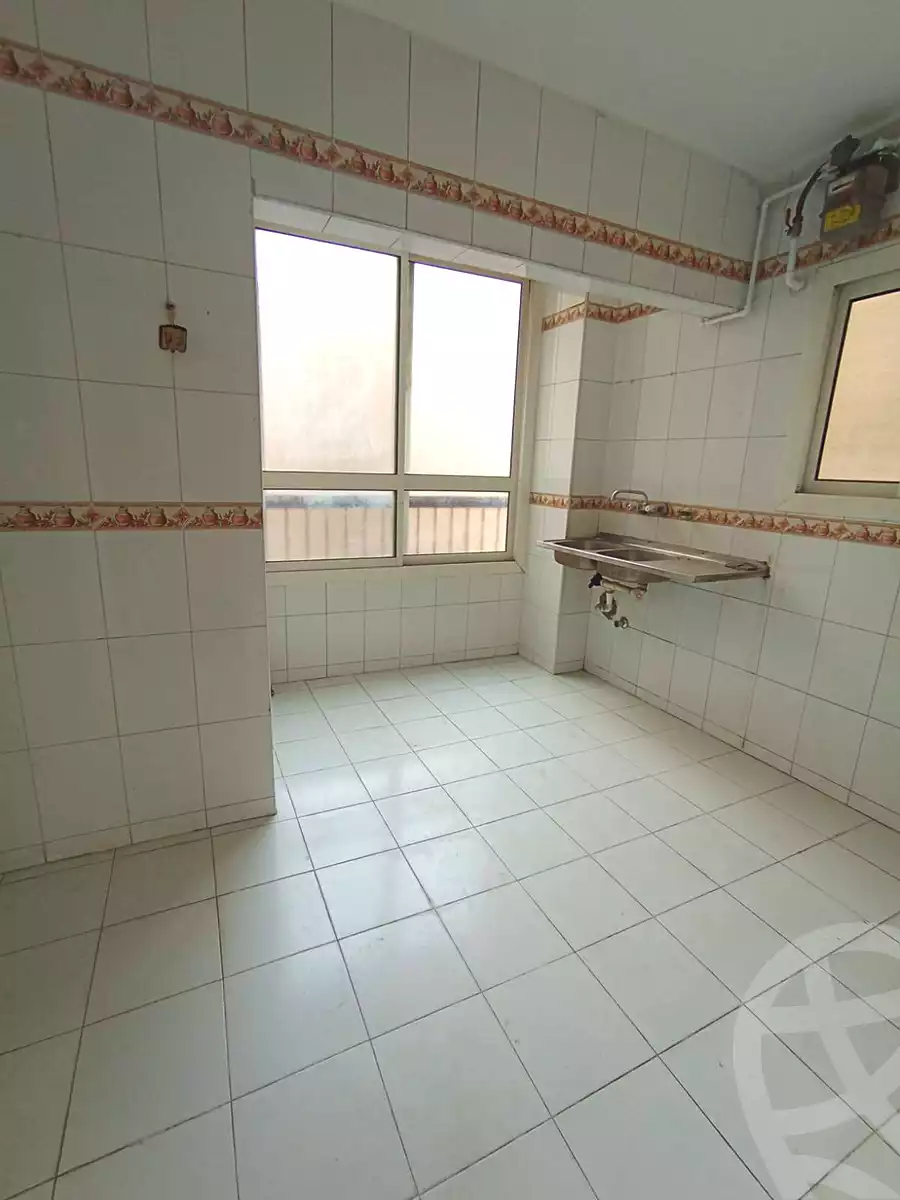 https://aqarmap.com.eg/ar/listing/6844798-for-rent-cairo-helwan-sherif-st