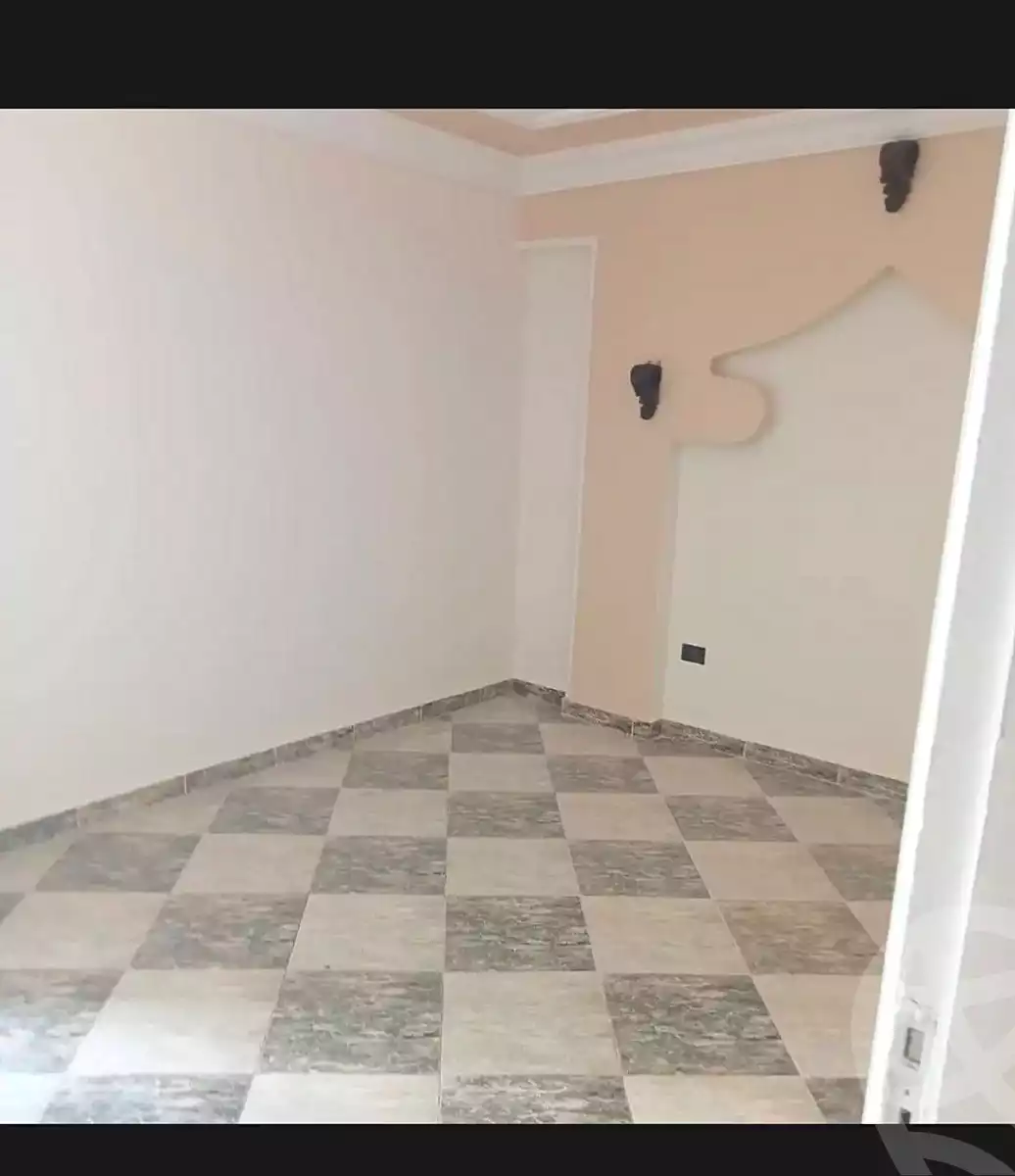 https://aqarmap.com.eg/ar/listing/6845079-for-sale-alexandria-sydy-bshr-sydy-bshr-bhry-ali-hipa-st