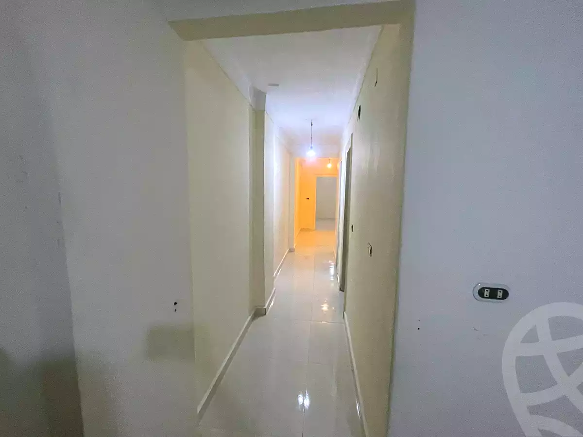 https://aqarmap.com.eg/en/listing/6845280-for-rent-alexandria-zezenia-ibrahim-el-attar-st